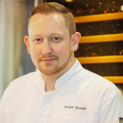 Portrait Mitarbeiter Helge Straub-Schilling