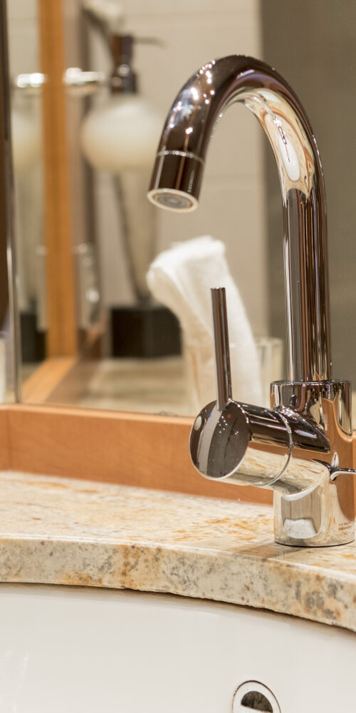 Detailfoto aus einem Badezimmer im Apartmentgebäude 
