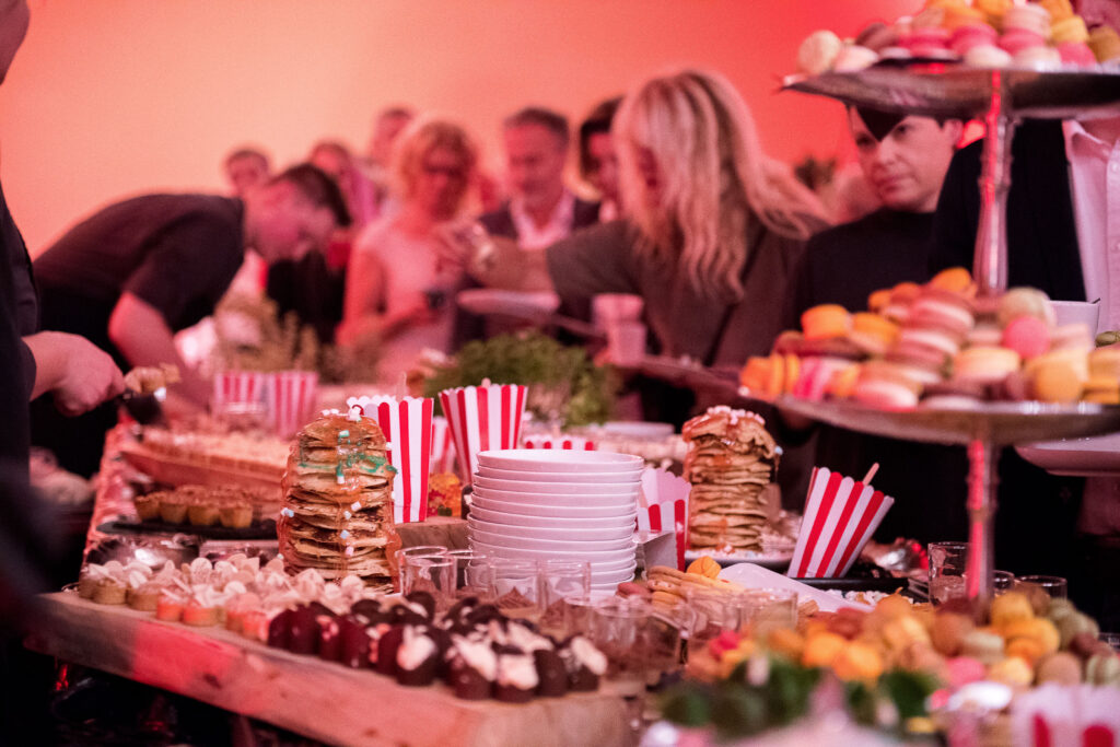 Detailaufnahme einer Dessertstation unserer großen Tastetival Wein und Genussparty