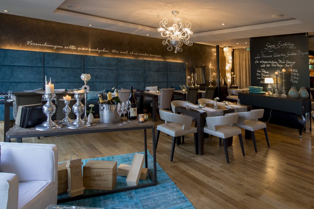 Foto des hinteren Atrium Restaurants