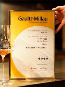 Urkunde Sonderpreis Gault&Millau für unsere Weinkarte